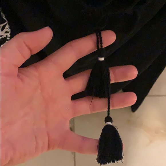 Old Navy off the shoulder dress - Picture 5 of 5